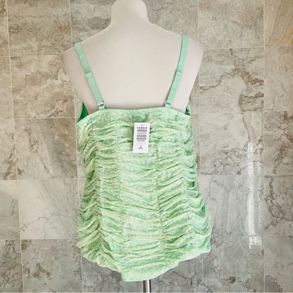 Torrid Mint Floral Stretch Mesh Cropped Shirred Cami - Picture 5 of 7